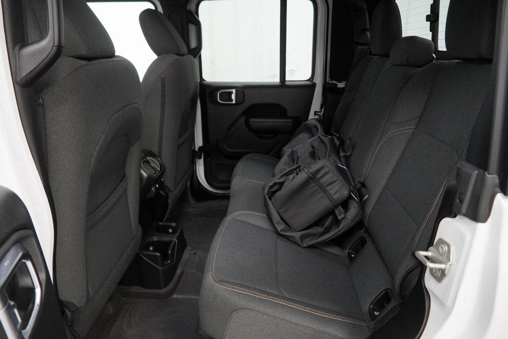 used 2024 Jeep Gladiator car, priced at $40,994