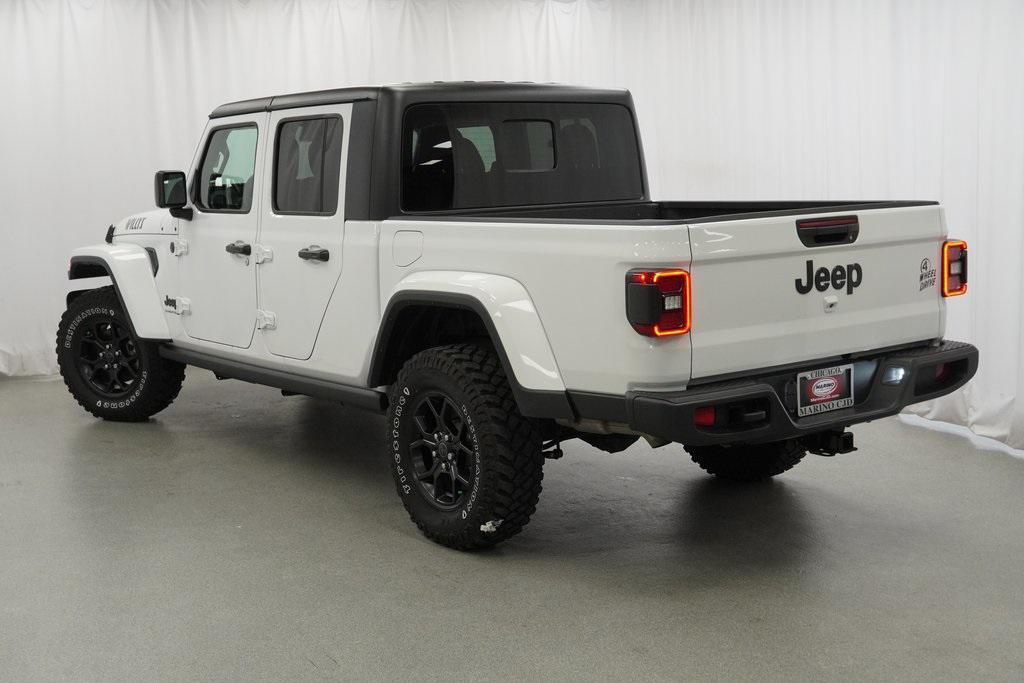 used 2024 Jeep Gladiator car, priced at $40,994