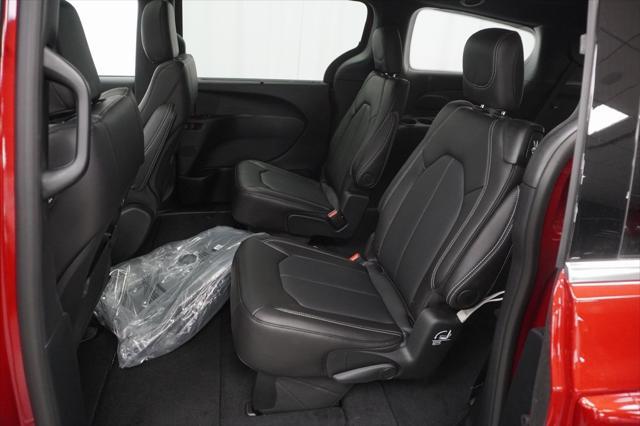 new 2025 Chrysler Pacifica car, priced at $48,110