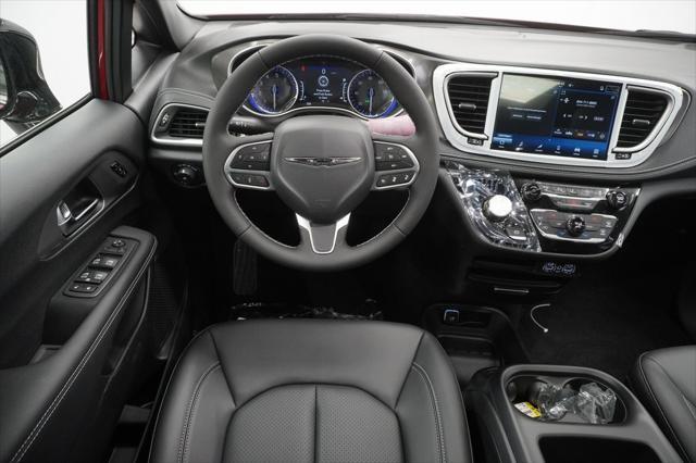 new 2025 Chrysler Pacifica car, priced at $48,110