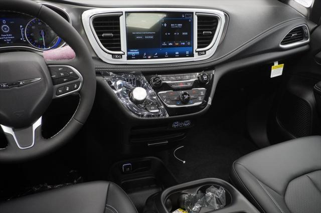 new 2025 Chrysler Pacifica car, priced at $48,110
