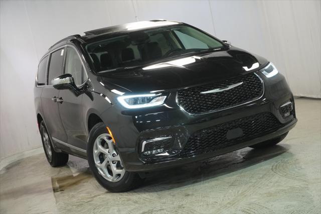 new 2023 Chrysler Pacifica car, priced at $51,535
