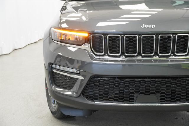 new 2024 Jeep Grand Cherokee car, priced at $43,295