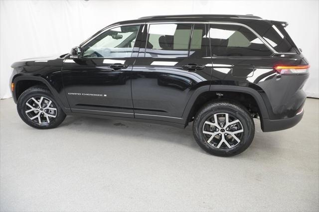 new 2024 Jeep Grand Cherokee car, priced at $41,810