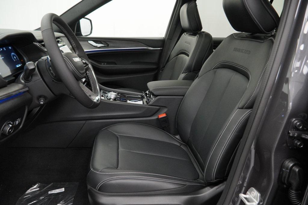 new 2025 Jeep Grand Cherokee L car, priced at $54,080