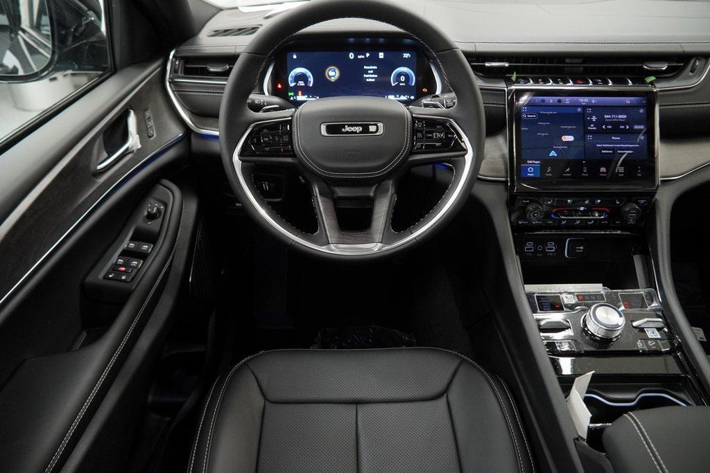 new 2025 Jeep Grand Cherokee L car, priced at $54,080