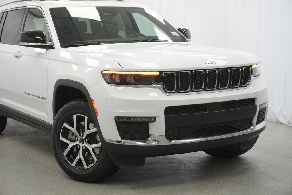 used 2024 Jeep Grand Cherokee L car, priced at $40,994