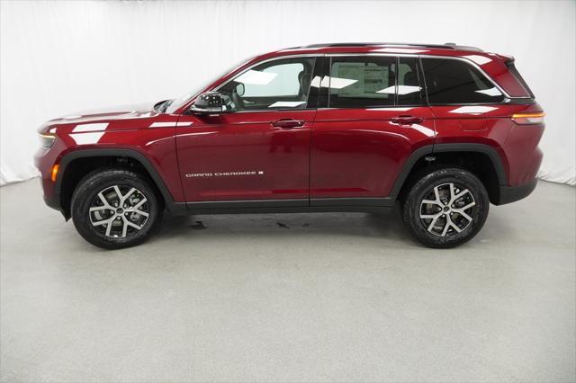 new 2025 Jeep Grand Cherokee car, priced at $43,010
