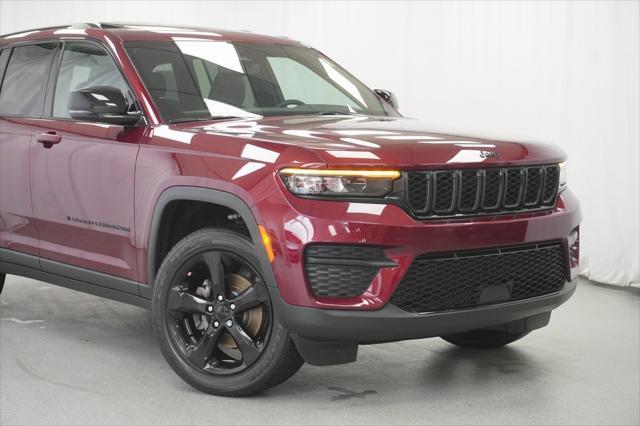 used 2024 Jeep Grand Cherokee car, priced at $38,494