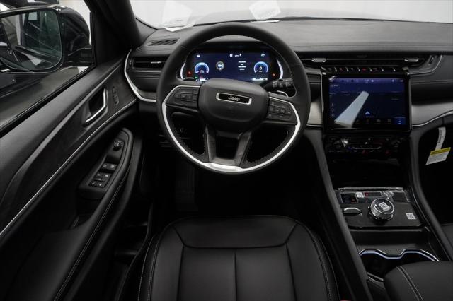 new 2025 Jeep Grand Cherokee car, priced at $44,485