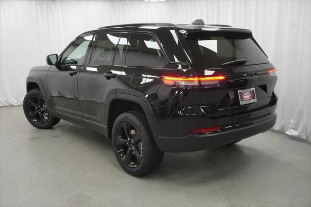 new 2025 Jeep Grand Cherokee car, priced at $44,485