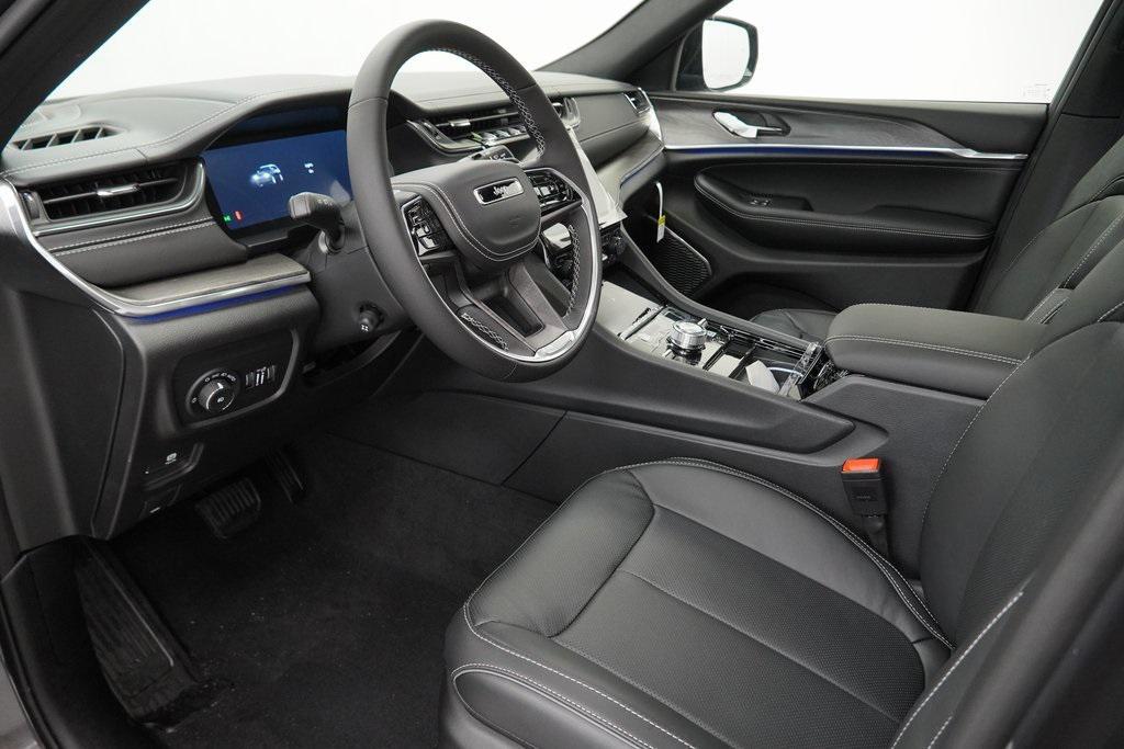 new 2025 Jeep Grand Cherokee L car, priced at $54,080