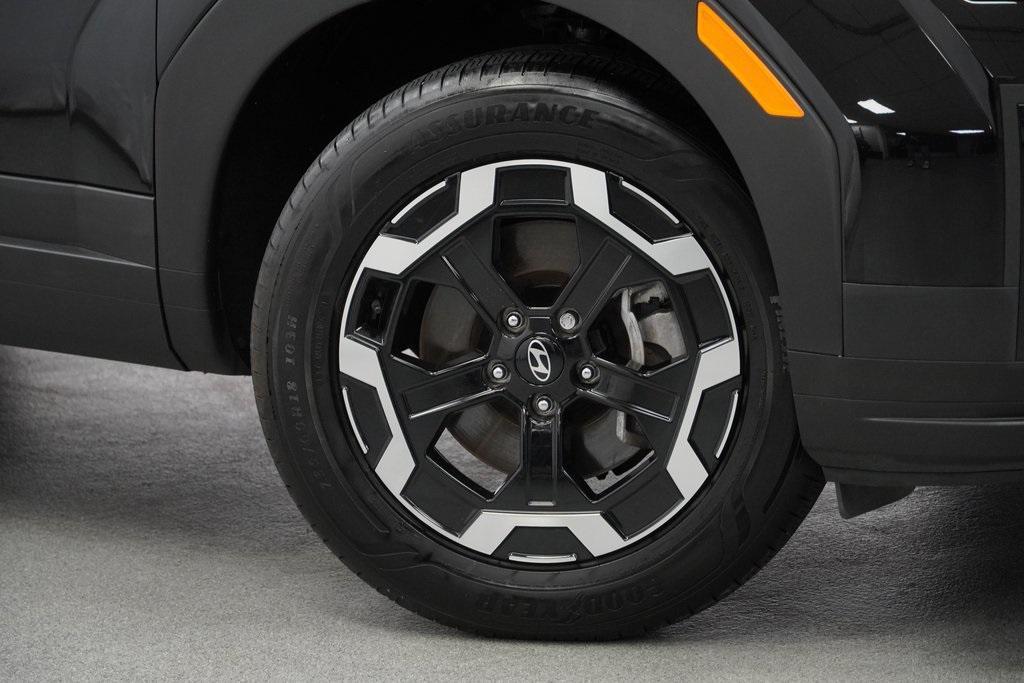 used 2024 Hyundai Santa Fe car, priced at $28,494