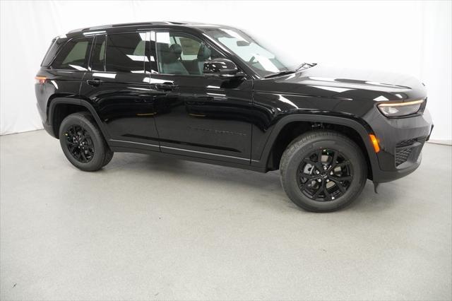 new 2025 Jeep Grand Cherokee car, priced at $41,530