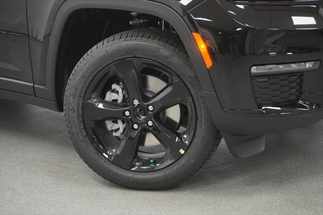 new 2025 Jeep Grand Cherokee L car, priced at $47,335