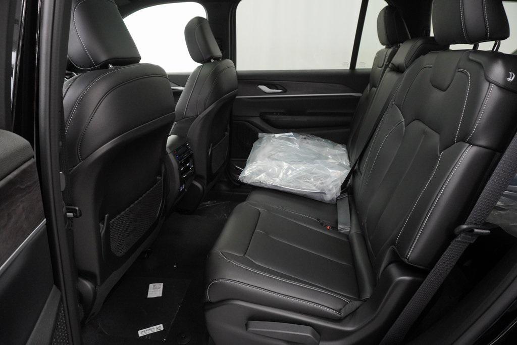 new 2025 Jeep Grand Cherokee L car, priced at $48,085