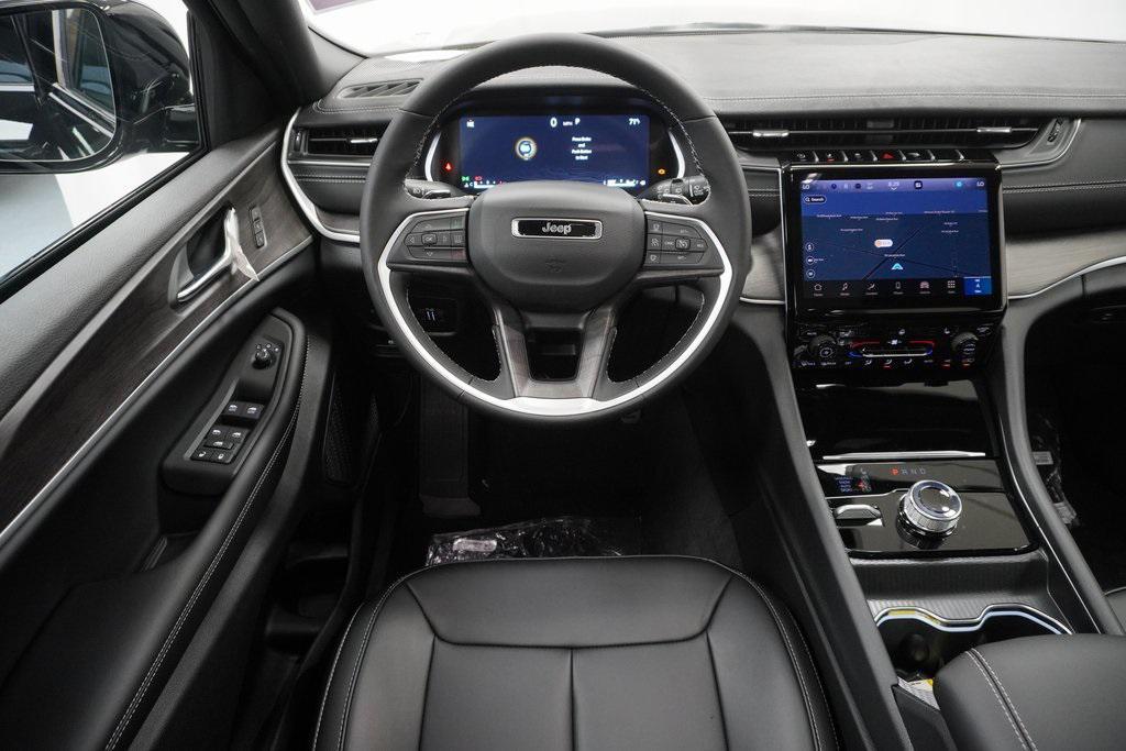 new 2025 Jeep Grand Cherokee L car, priced at $48,085