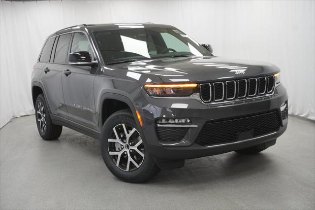 new 2025 Jeep Grand Cherokee car, priced at $42,755