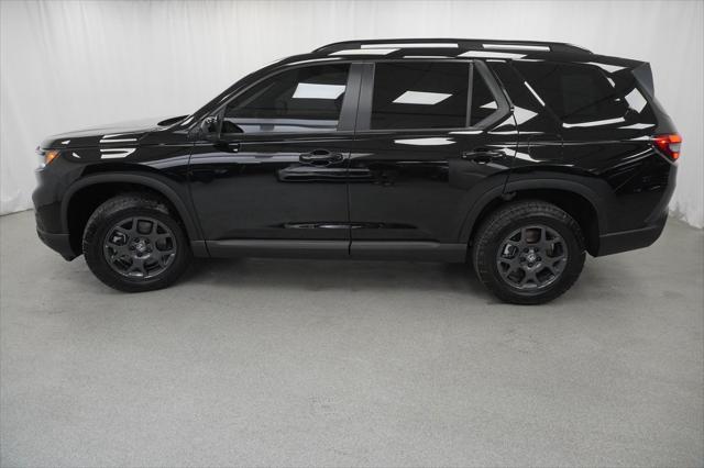 used 2025 Honda Pilot car, priced at $48,294