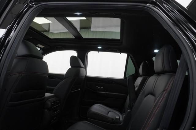 used 2025 Honda Pilot car, priced at $48,294