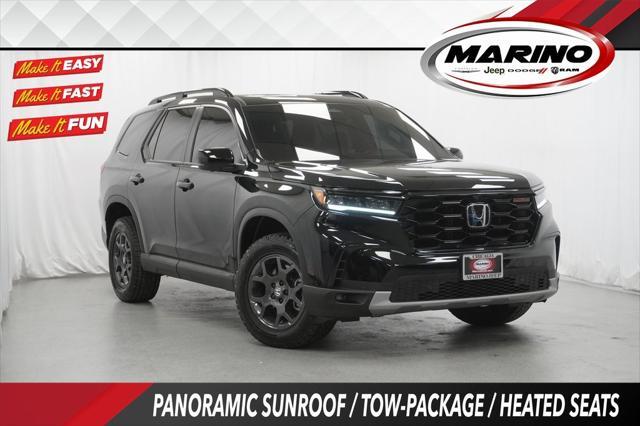 used 2025 Honda Pilot car, priced at $48,594