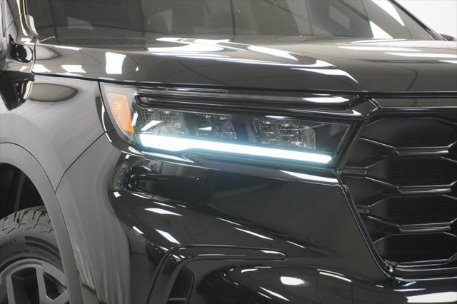 used 2025 Honda Pilot car, priced at $48,294
