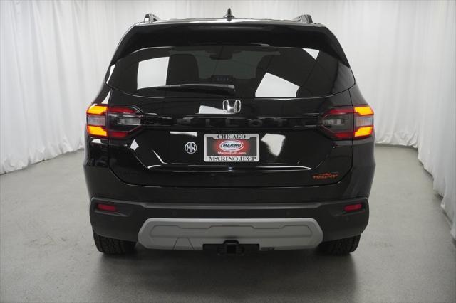 used 2025 Honda Pilot car, priced at $48,294