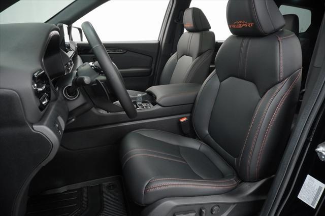 used 2025 Honda Pilot car, priced at $48,294