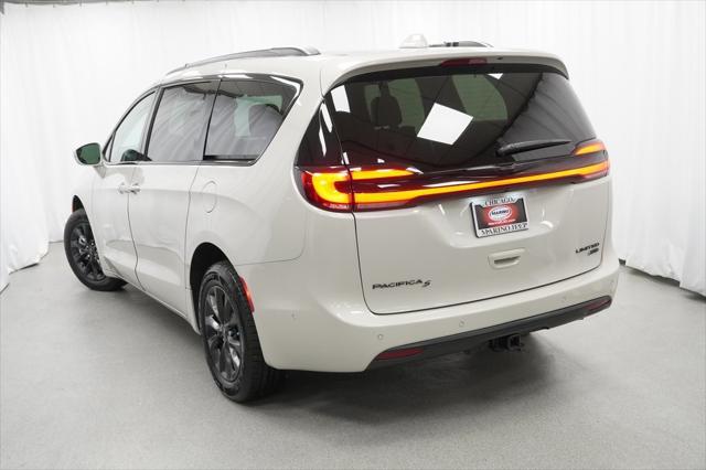 used 2021 Chrysler Pacifica car, priced at $33,994