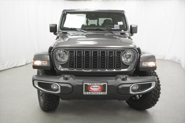 new 2025 Jeep Gladiator car, priced at $47,835