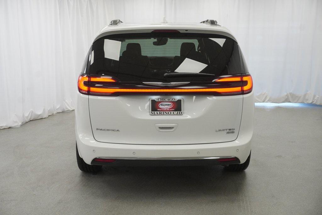 used 2021 Chrysler Pacifica car, priced at $36,994