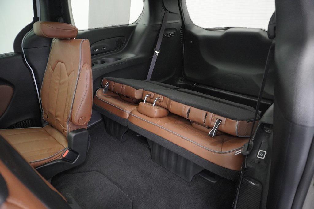 used 2021 Chrysler Pacifica car, priced at $36,994