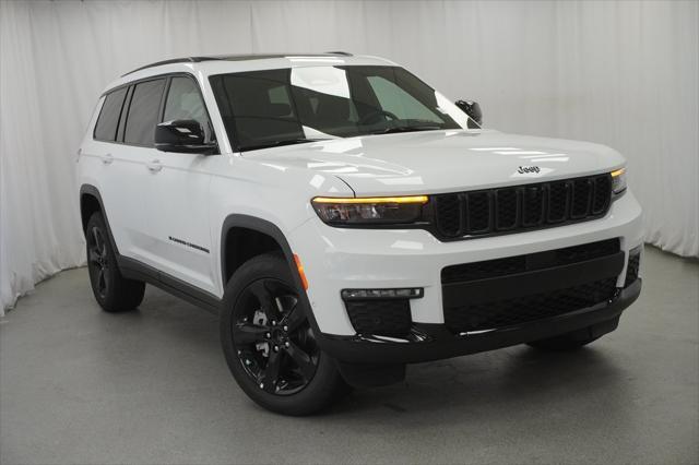 new 2025 Jeep Grand Cherokee L car, priced at $48,915