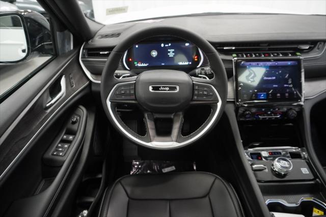 new 2025 Jeep Grand Cherokee L car, priced at $48,915