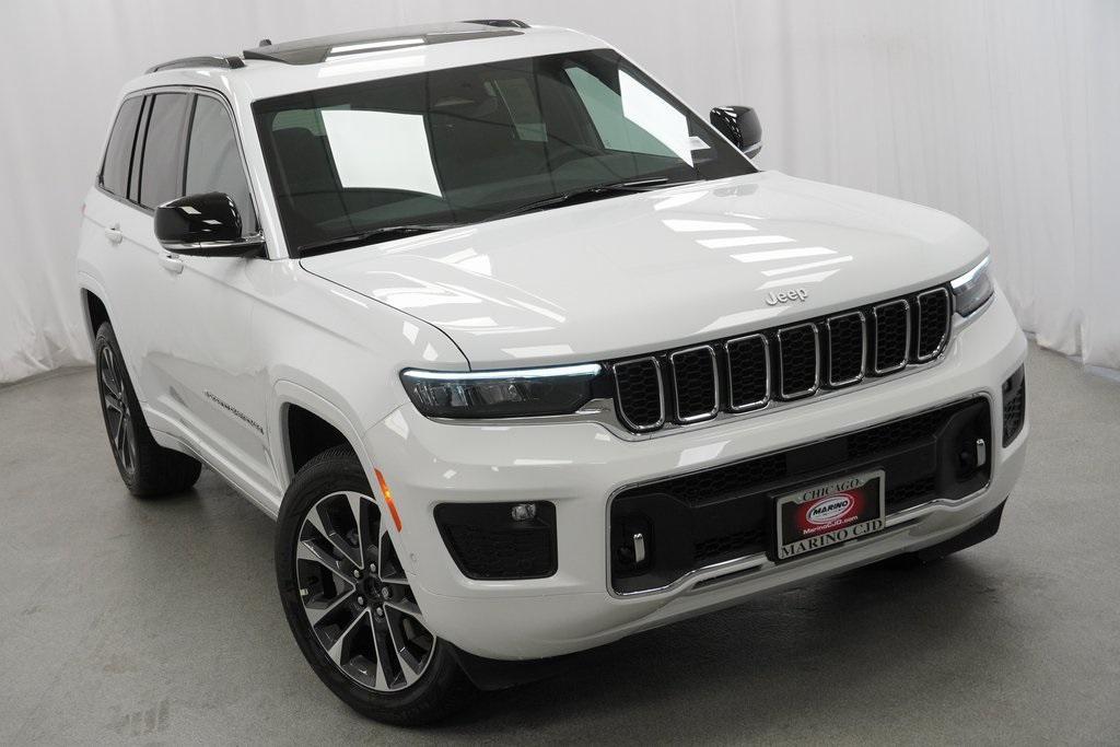 new 2025 Jeep Grand Cherokee car, priced at $50,740