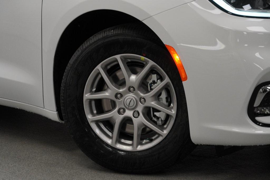 new 2026 Chrysler Pacifica car, priced at $38,140