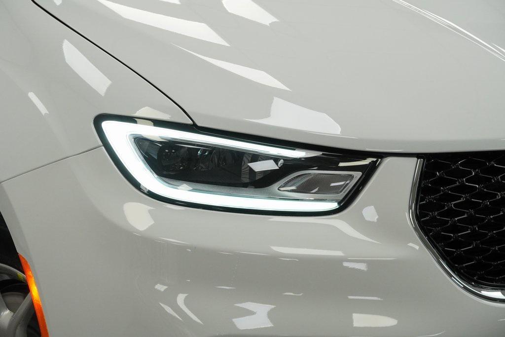 new 2026 Chrysler Pacifica car, priced at $38,140