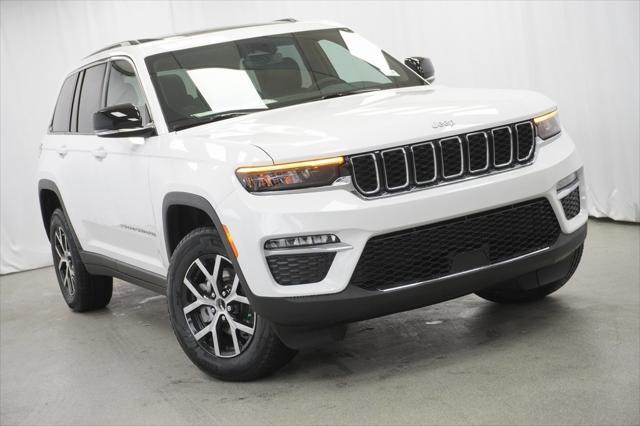 new 2024 Jeep Grand Cherokee car, priced at $38,215