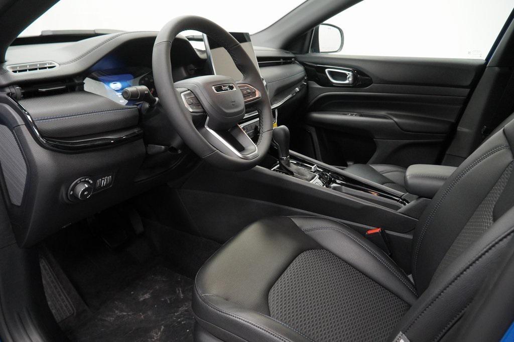 new 2026 Jeep Compass car, priced at $33,185