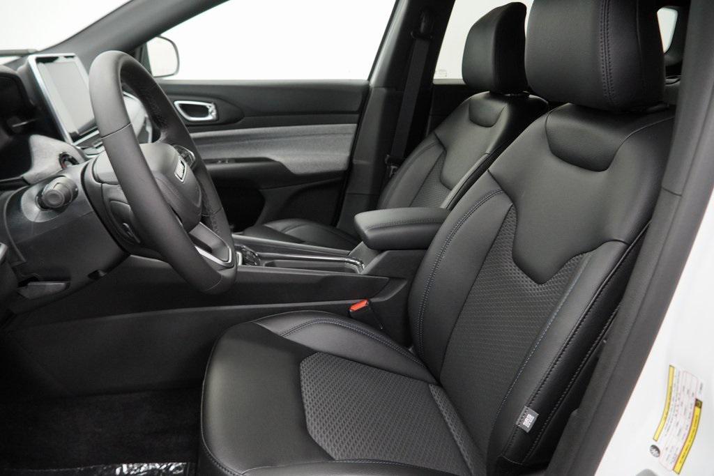 new 2026 Jeep Compass car, priced at $27,095