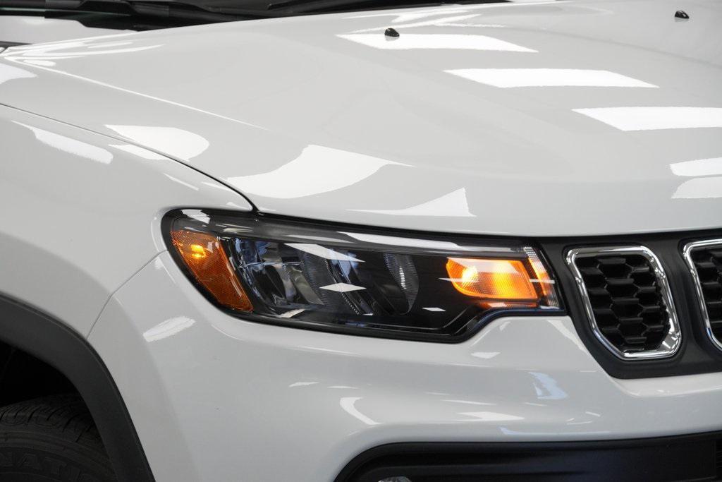 new 2026 Jeep Compass car, priced at $27,095