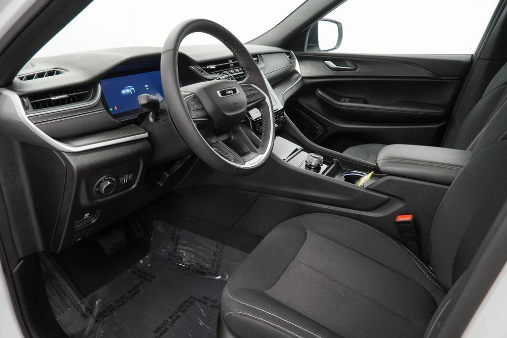 used 2024 Jeep Grand Cherokee L car, priced at $34,194