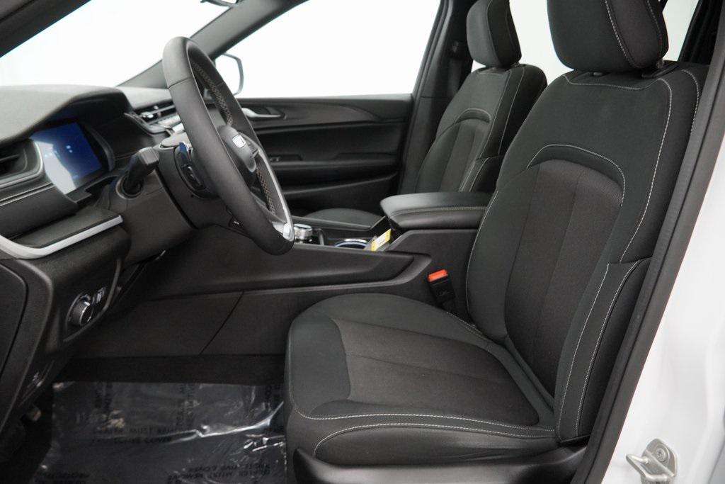 used 2024 Jeep Grand Cherokee L car, priced at $34,194