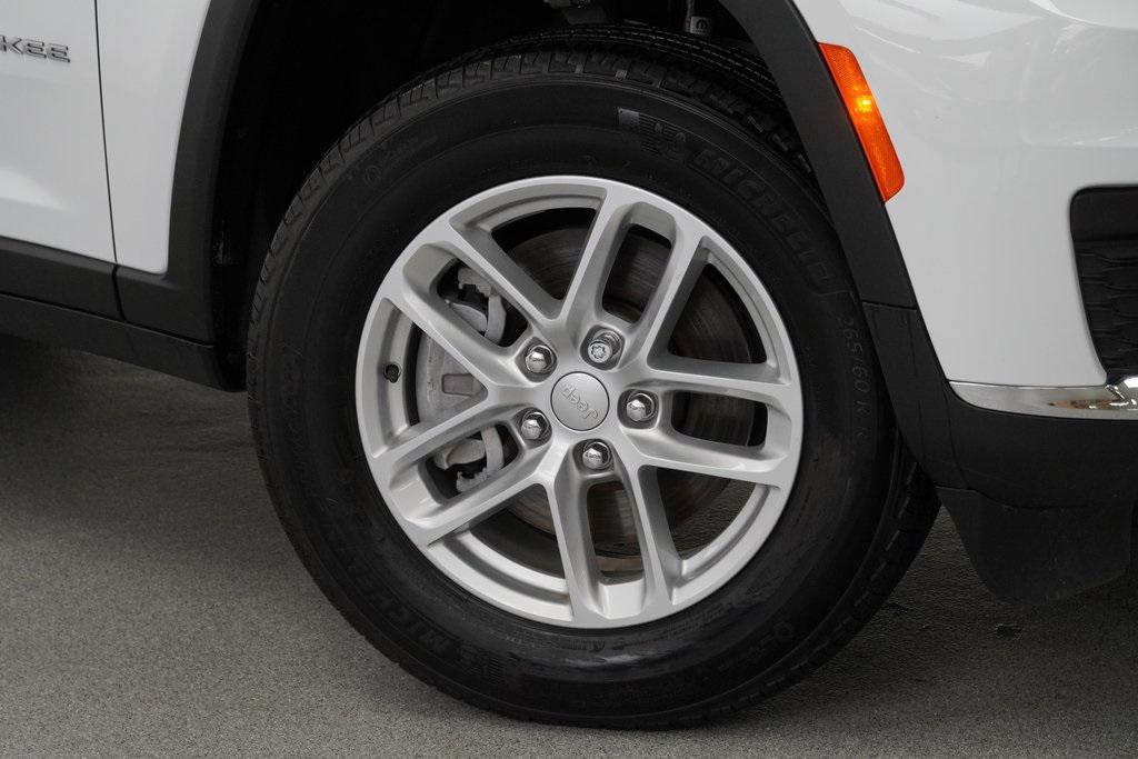 used 2024 Jeep Grand Cherokee L car, priced at $34,194