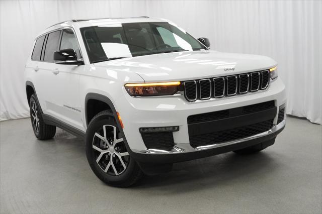 new 2024 Jeep Grand Cherokee L car, priced at $42,715