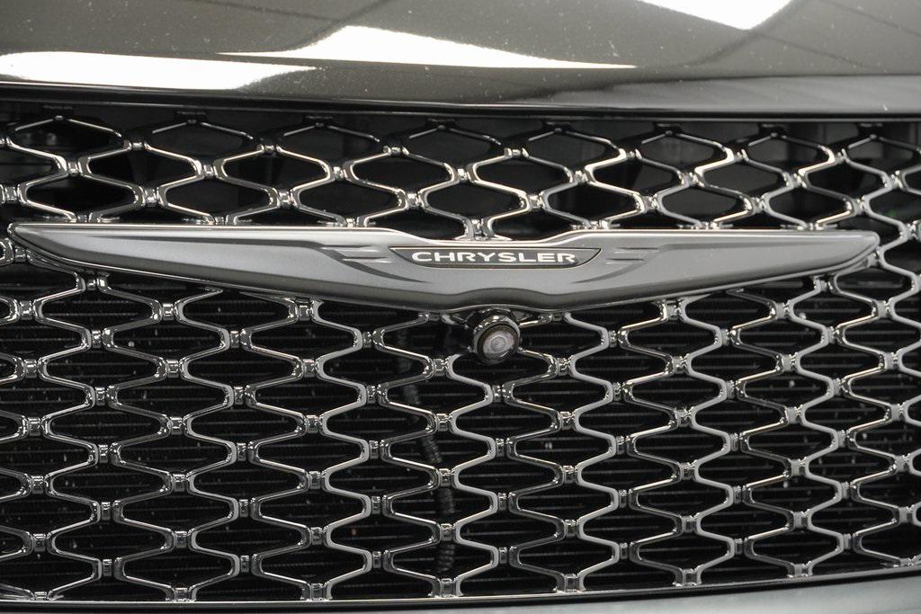 used 2024 Chrysler Pacifica Hybrid car, priced at $43,494