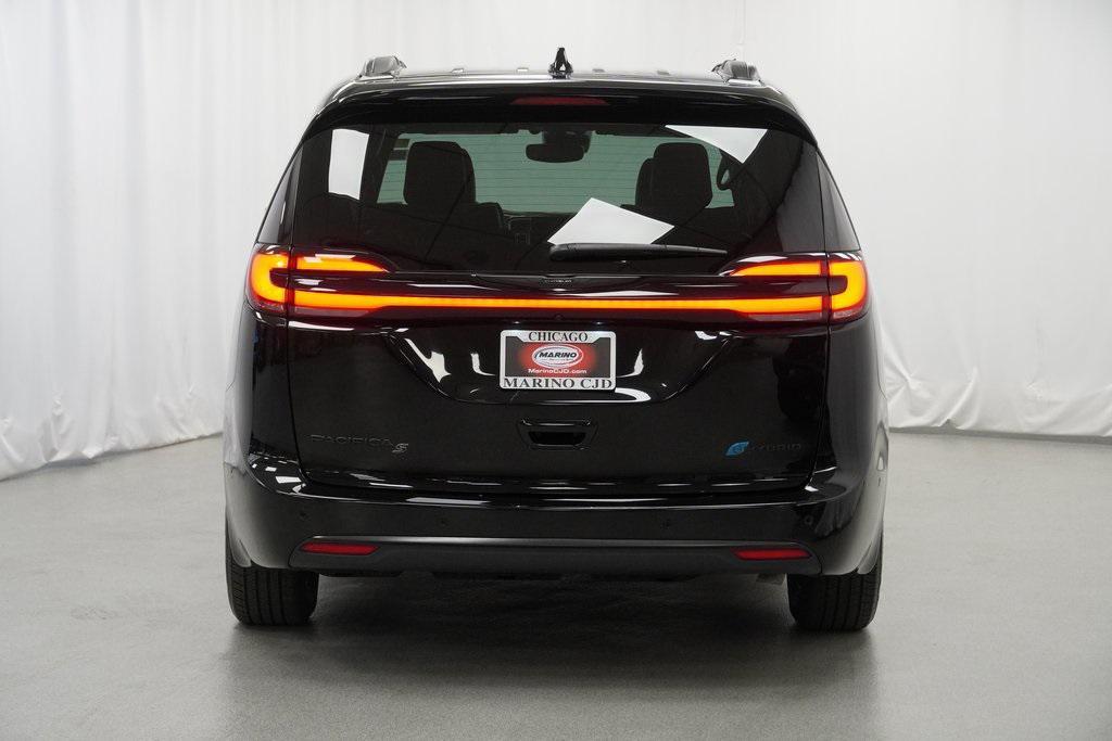 used 2024 Chrysler Pacifica Hybrid car, priced at $43,494