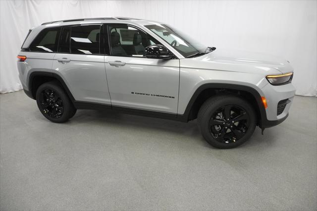 new 2025 Jeep Grand Cherokee car, priced at $41,375