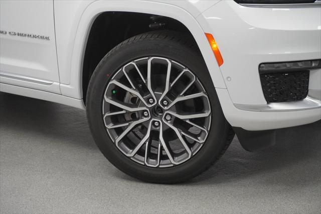 new 2025 Jeep Grand Cherokee L car, priced at $56,035