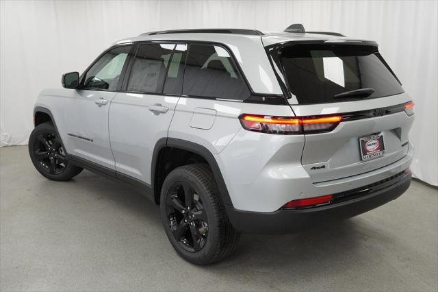 new 2024 Jeep Grand Cherokee car, priced at $44,535